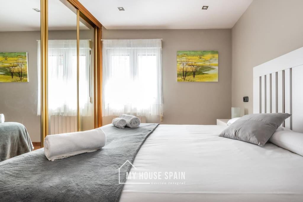Myhousespain - Piso En Cimadevilla Junto Al Mar ヒホン エクステリア 写真